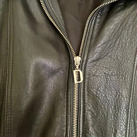 Damselle Vintage Leather Bomber Jacket - Picture 2 of 8